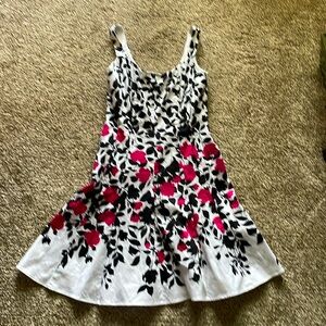 Nine West floral dress EUC fitted bodice size 8